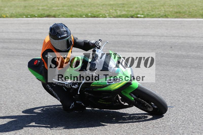 Archiv-2025/17 17.05.2025 PROMAX ADR/Gruppe gruen/811